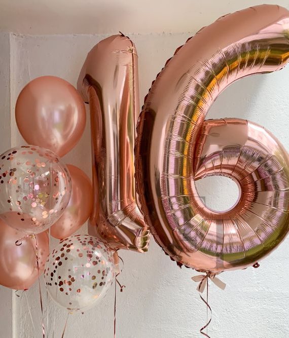 Rose gold double digit foil and helium bunch