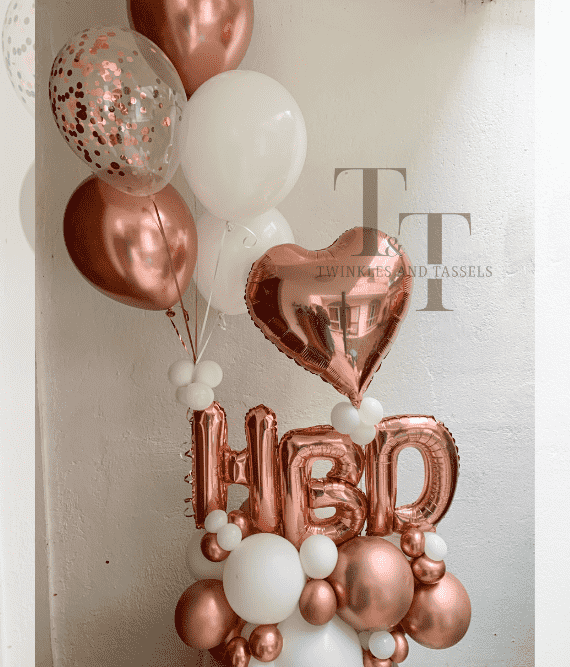 Customizable Foil Letter Balloon Table Piece